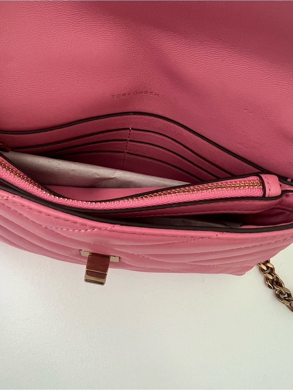 Tory Burch Kira WOC - Picture 3 of 6